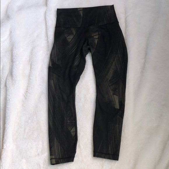 Lululemon Athletica Capri leggings - Picture 2 of 4
